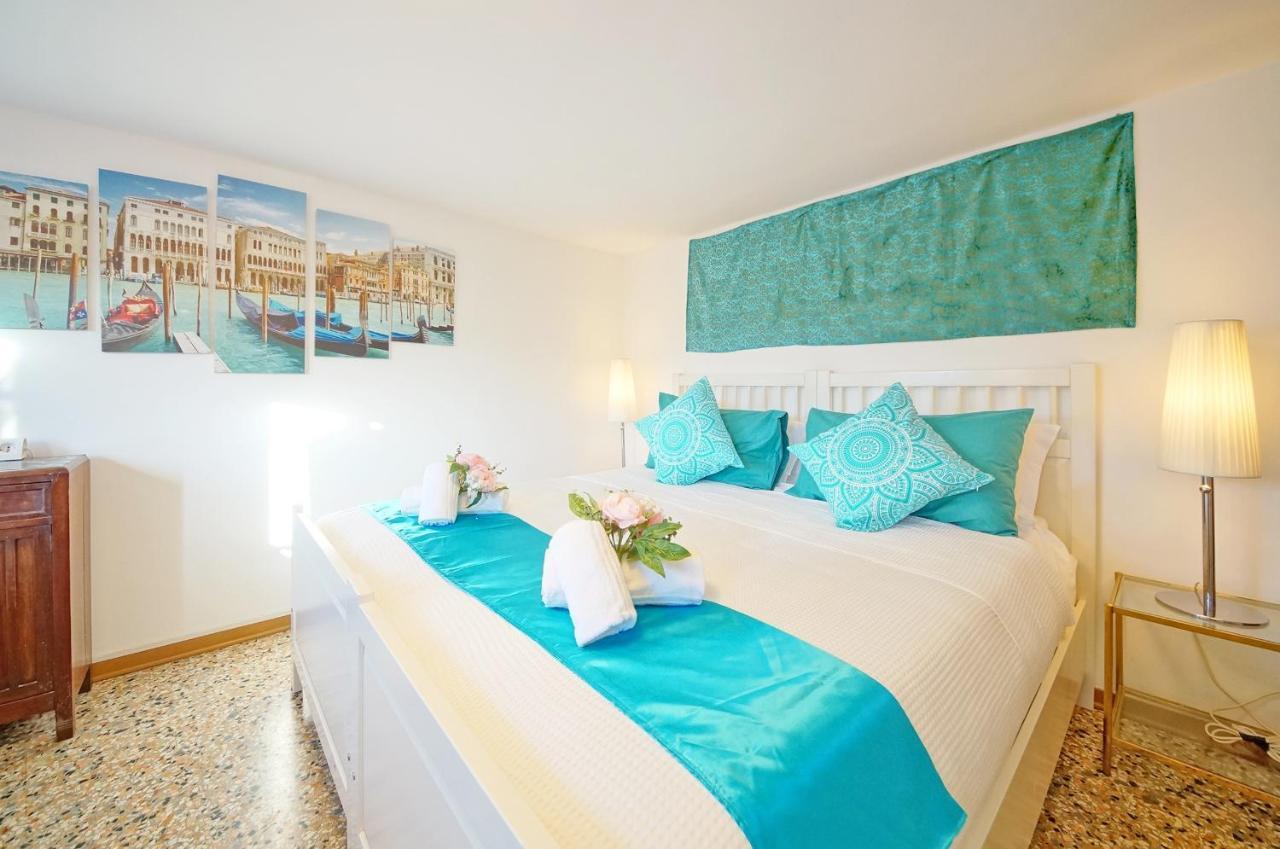 Campo San Polo Apartment Rialto Венеція Екстер'єр фото