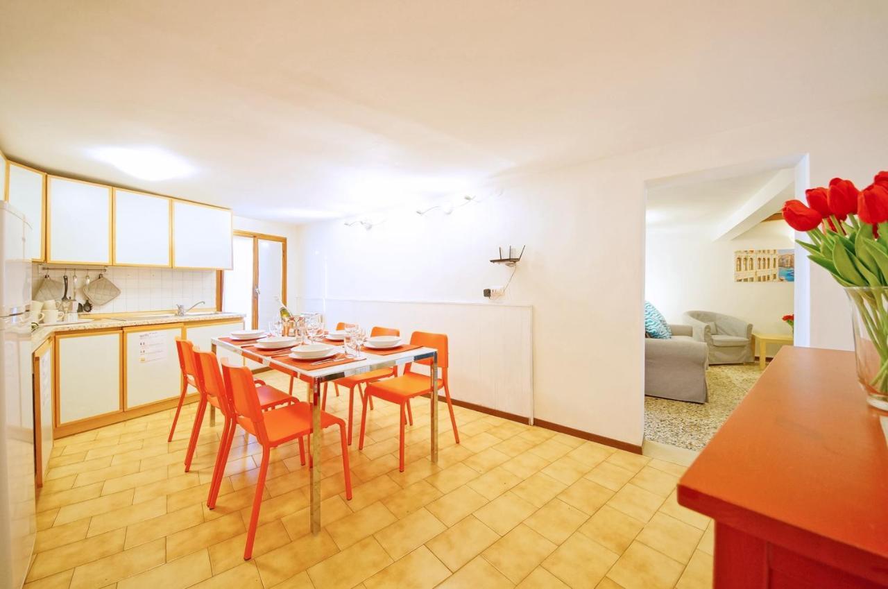 Campo San Polo Apartment Rialto Венеція Екстер'єр фото