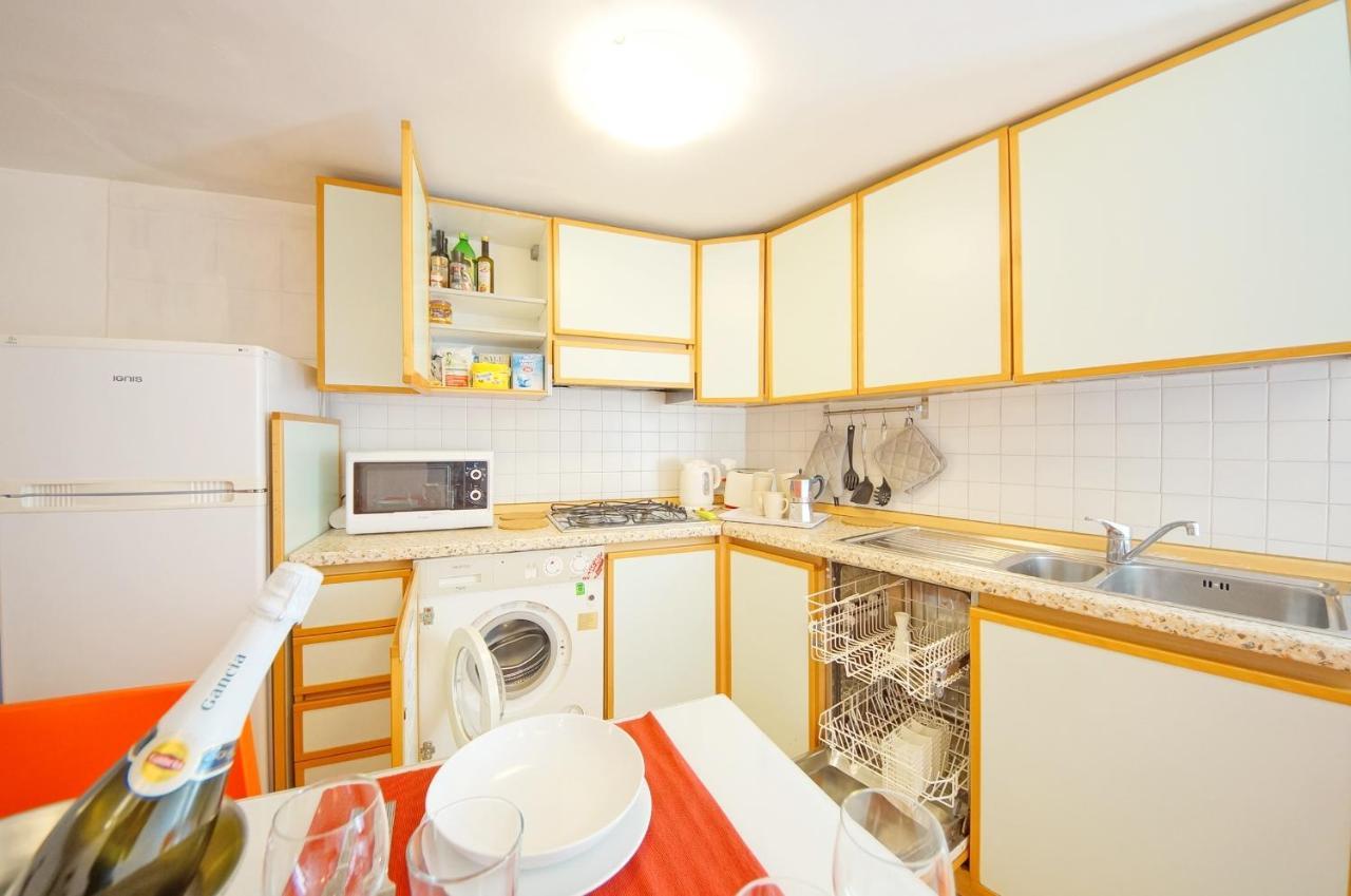Campo San Polo Apartment Rialto Венеція Екстер'єр фото